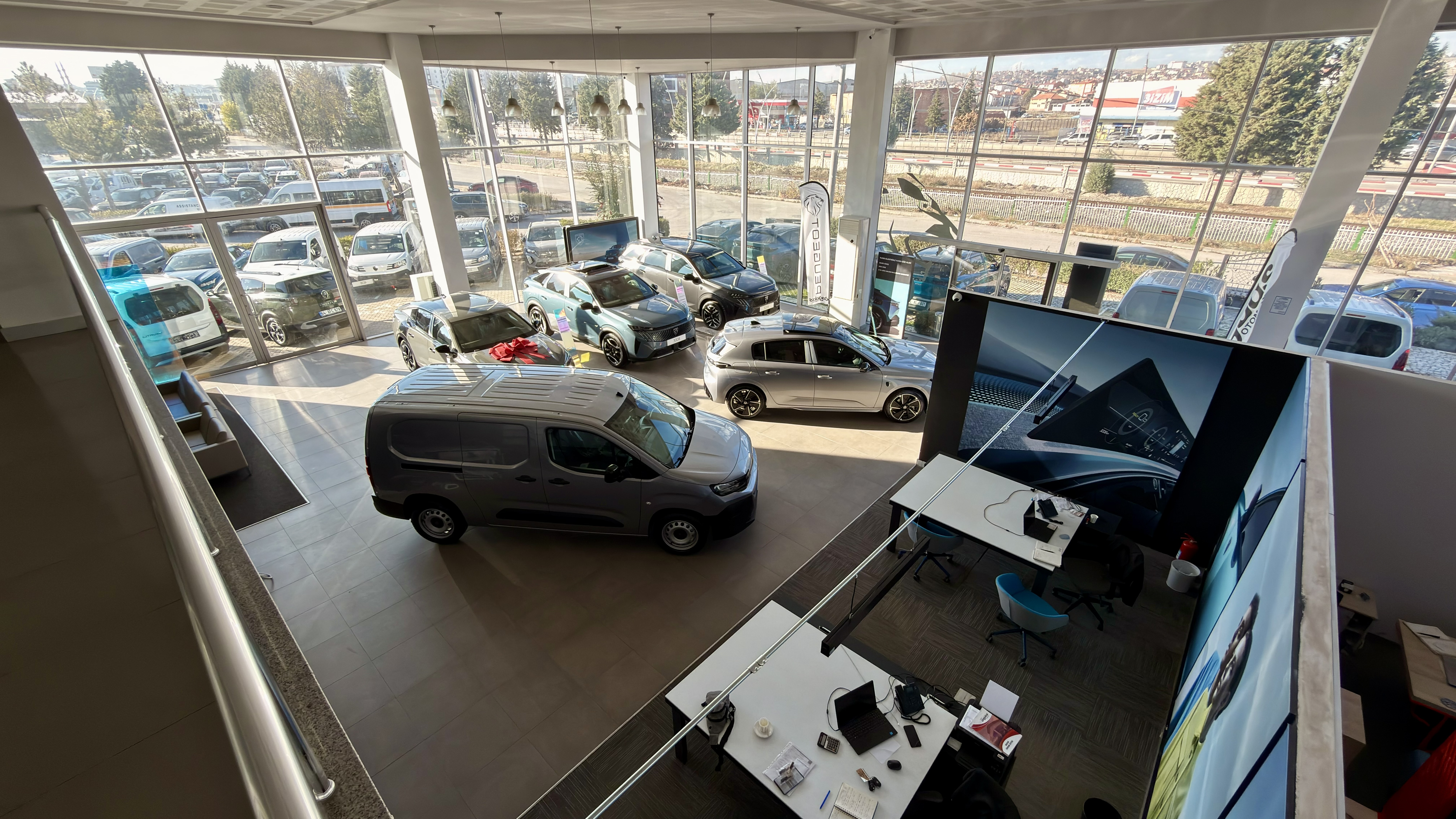 Peugeot Showroom